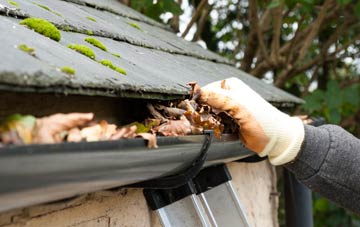 gutter cleaning Ulceby Skitter, Lincolnshire